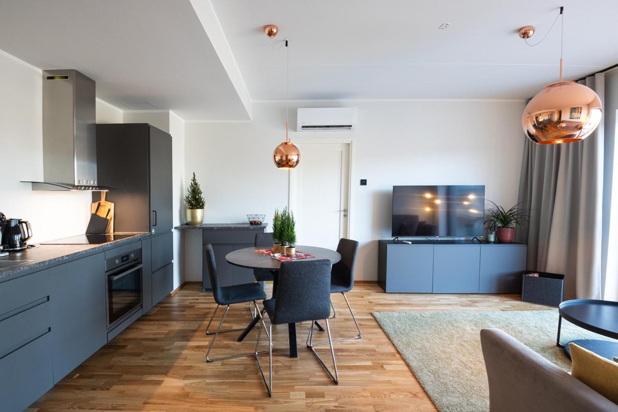 R64 Premium Apartments Tartu Exteriör bild
